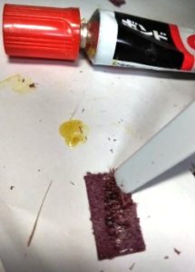 Ｇ１７ボンドを薄く延ばす