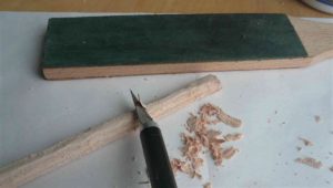芯材を丸型に成形する