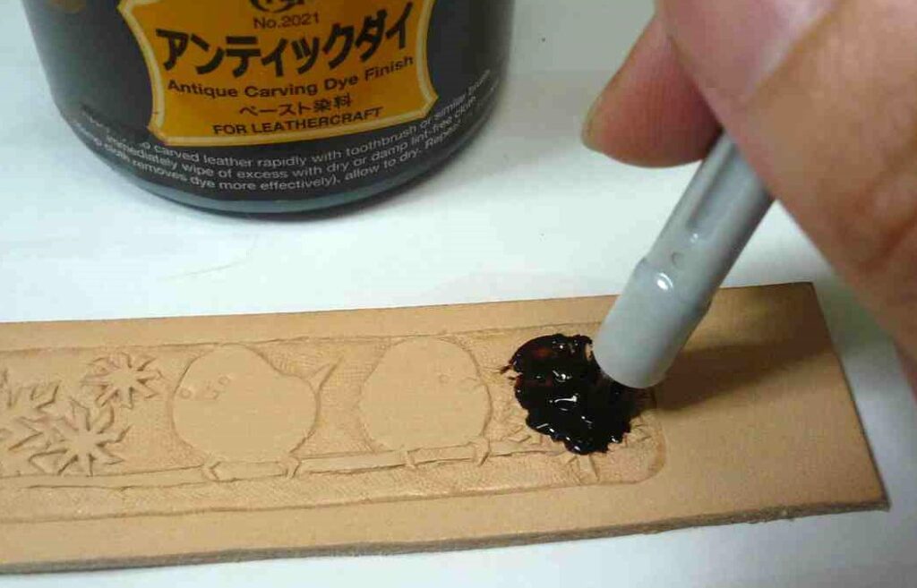 ペースト染料の塗布